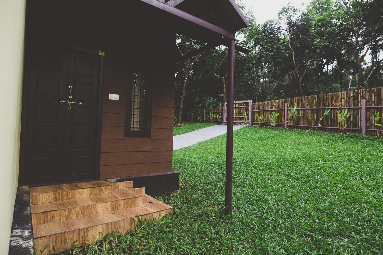 Riverine Springs Wadakkanchery Exterior photo