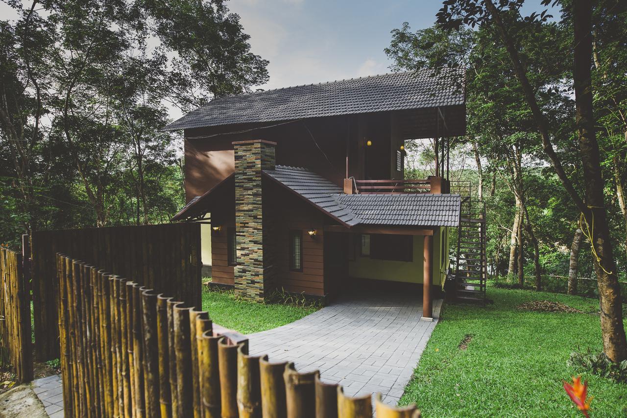Riverine Springs Wadakkanchery Exterior photo